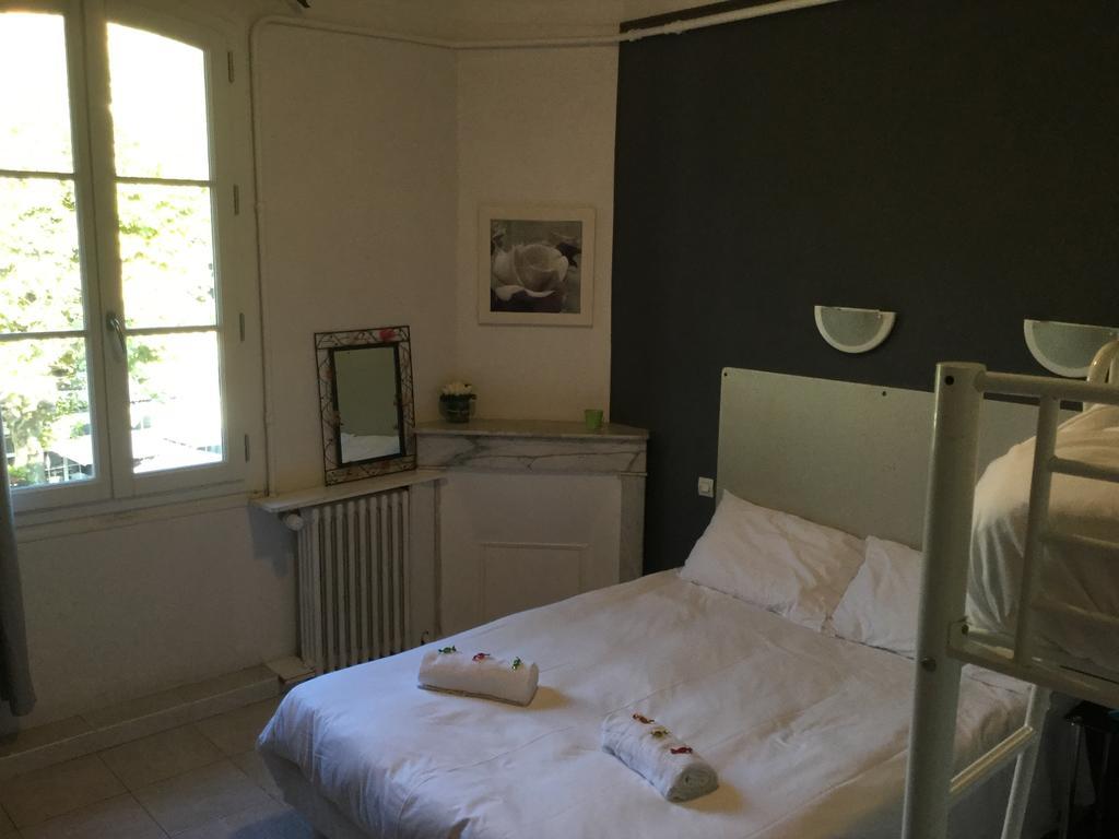 Hotel Restaurant Le 8 Mandelieu Eksteriør bilde